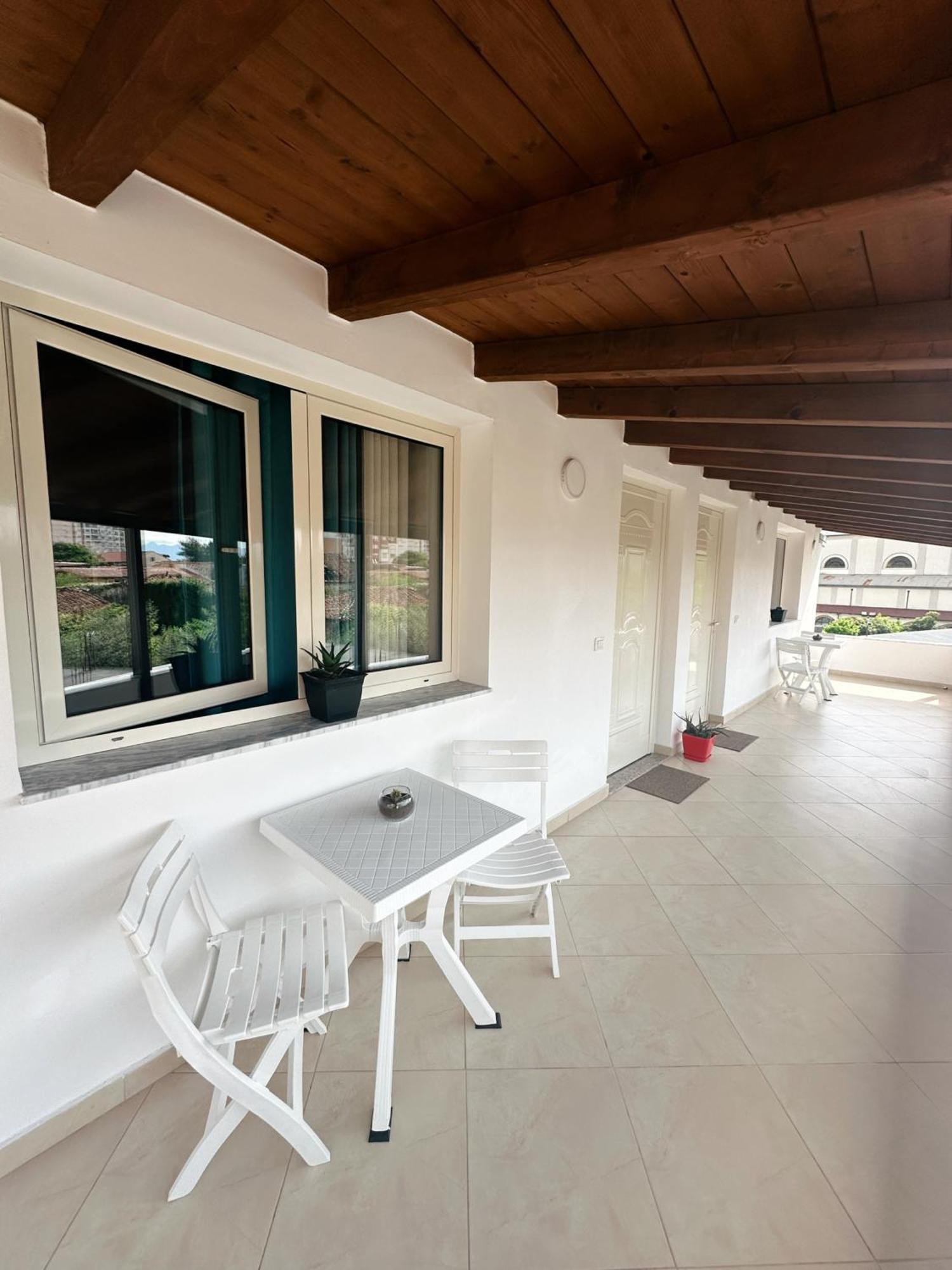 Js House Shkoder 2 Apartment Luaran gambar